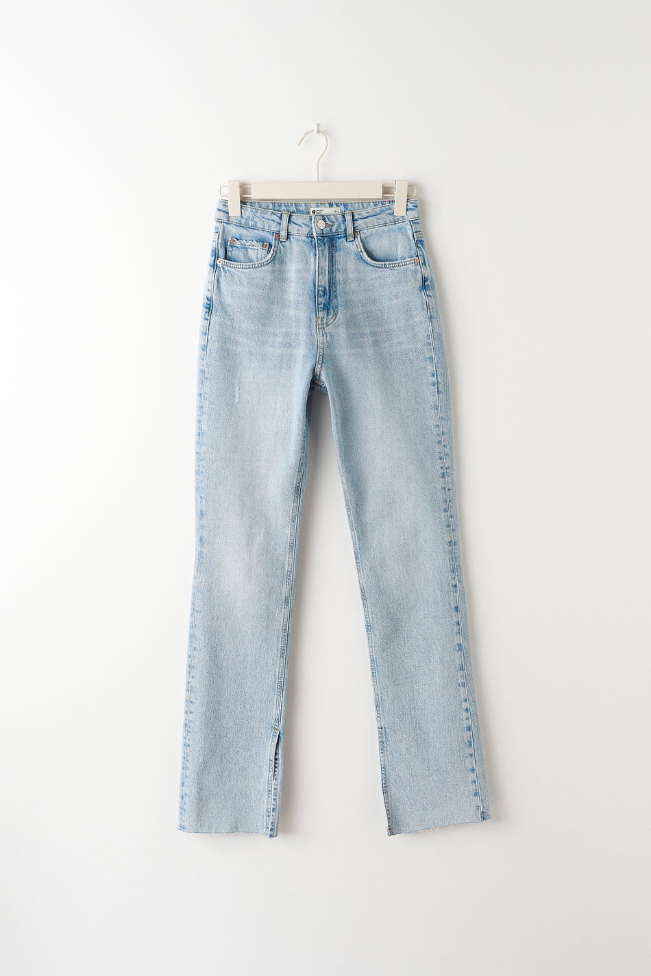 High waist slit jeans