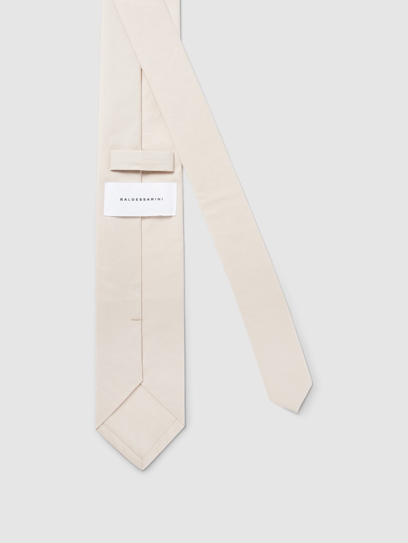 Krawatte mit Label-Detail in offwhite