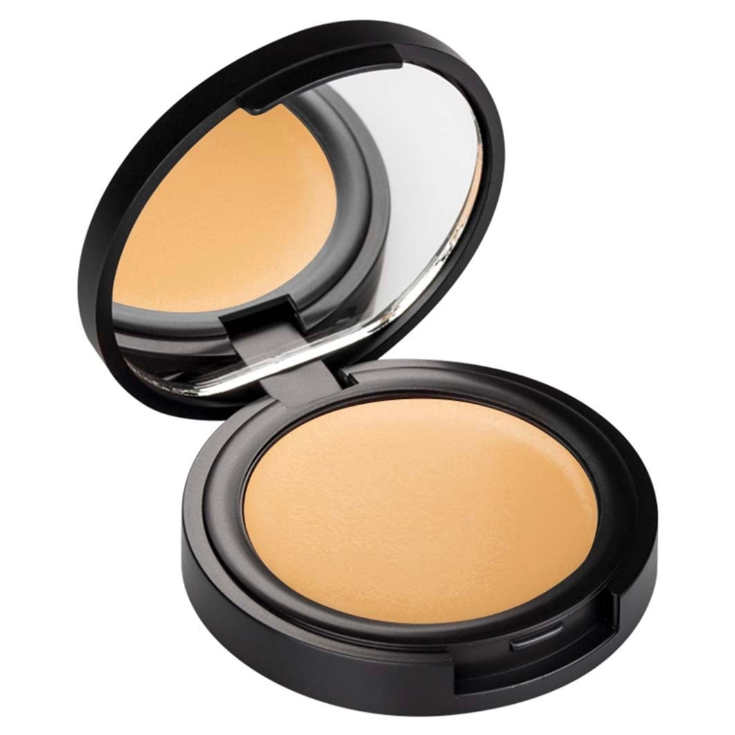 Cream Corrector und