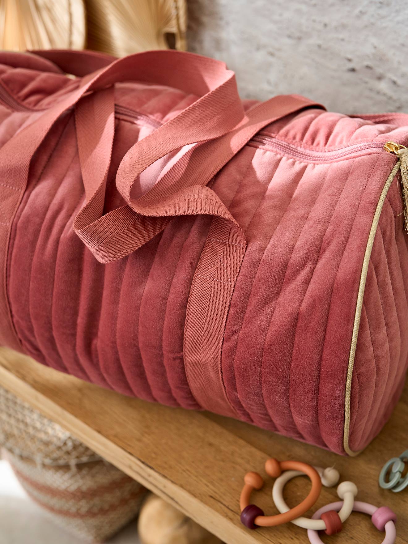 Sac à langer Baby Roll en velours bois de rose grenier
