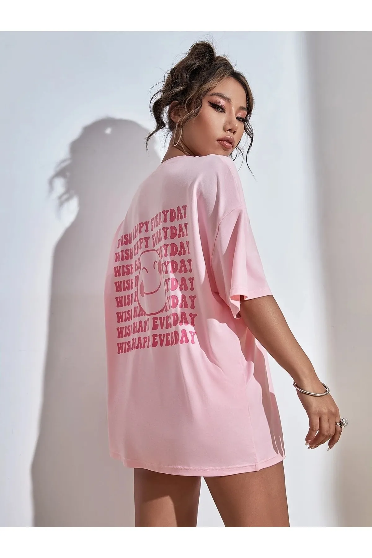 Know  Rosafarbenes, bedrucktes Oversize-T-Shirt „Wish Happy Everyday“ für Damen