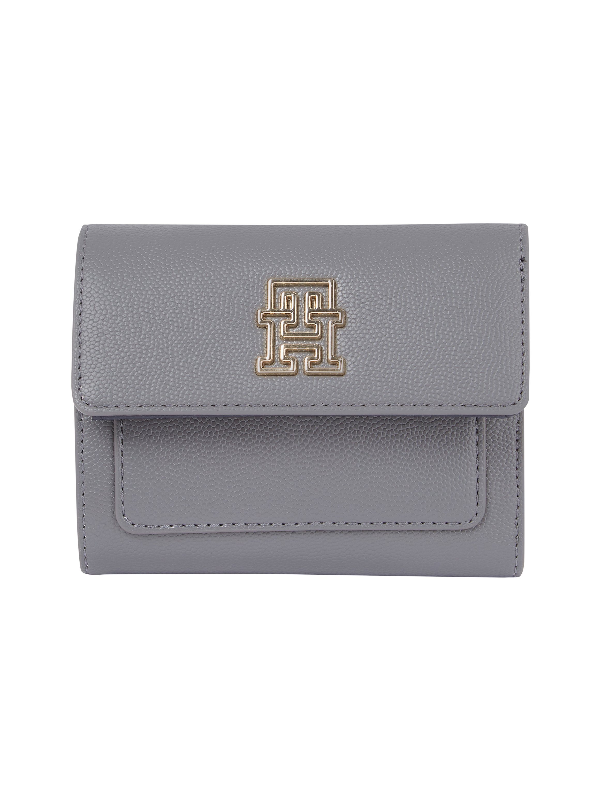 Tommy Hilfiger Geldbörse TH TIMELESS MED FLAP W BILL, mit goldenen Details und TH-Emblem vorne