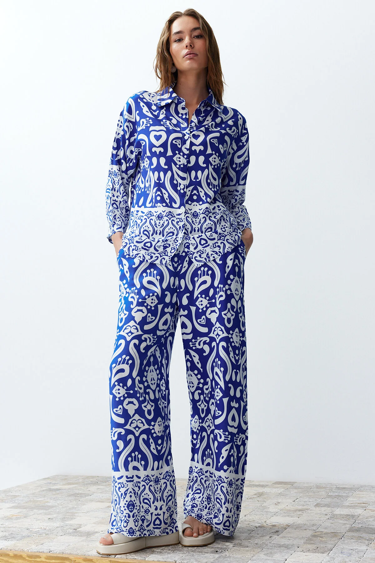 Trendyol Collection  Blaues gewebtes Unter-Oberteil-Set TWOSS24AU00082