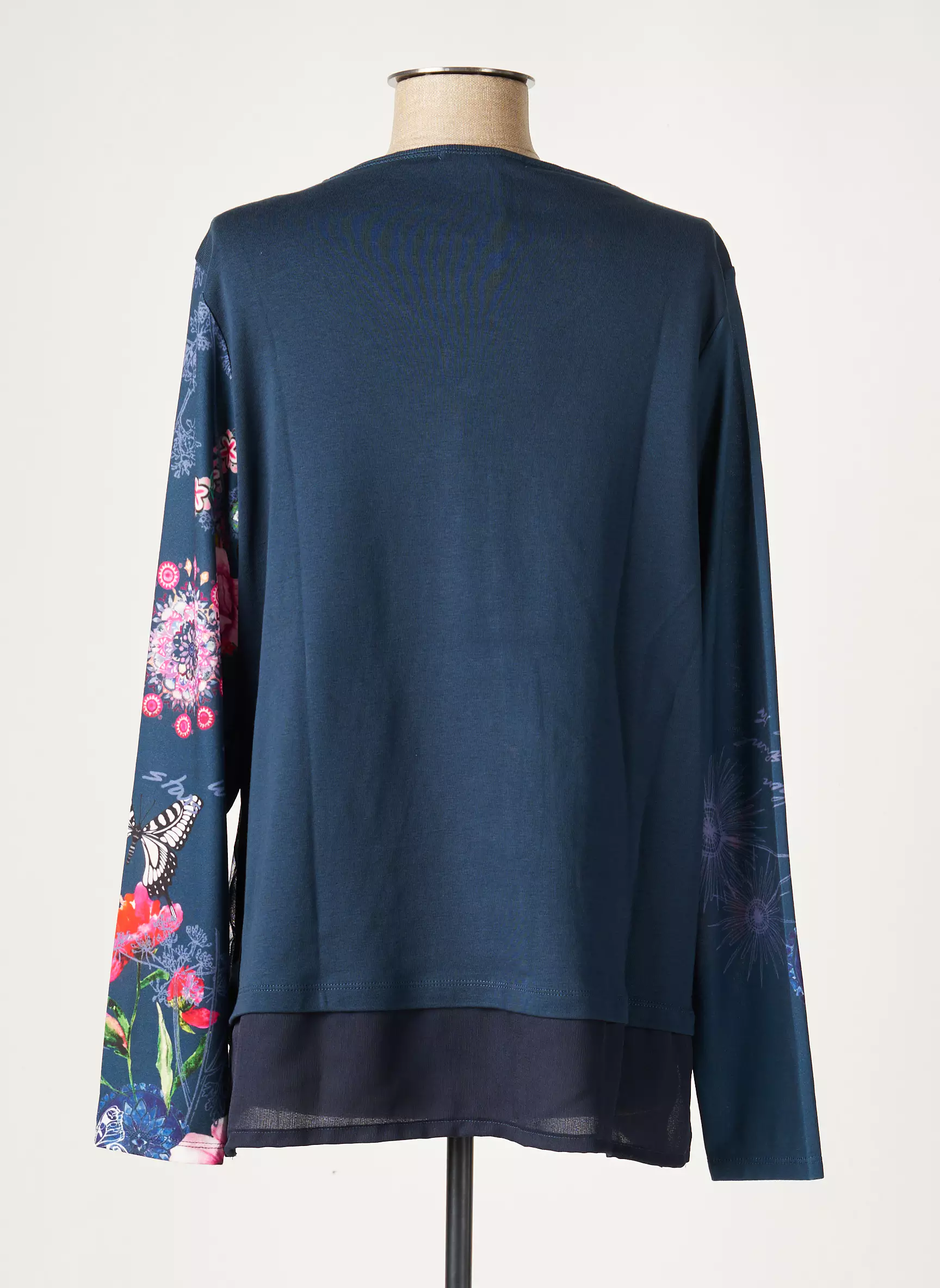 Bagoraz Tshirts Femme couleur bleu