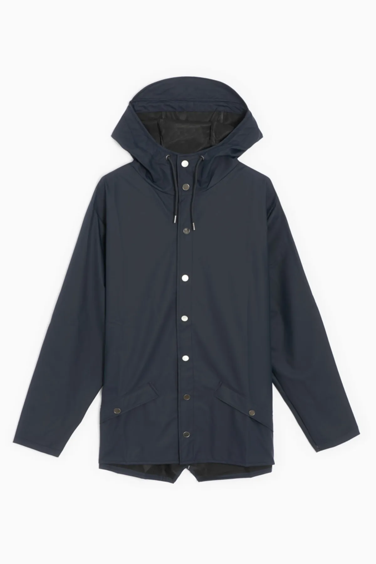 Rains  Die wasserdichte Jacke ist aus dem charakteristischen PU-Stoff von Rains geschnitten und verfügt über ultraschallverschweißte Nähte