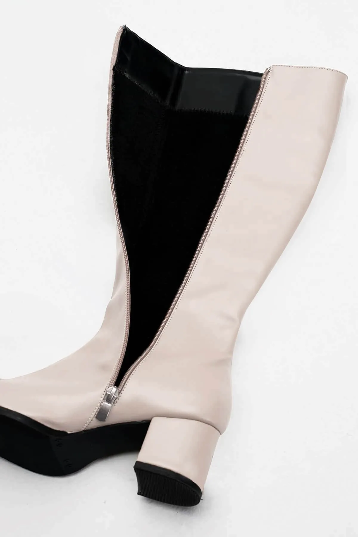 Mio Gusto  Courtney Beigefarbener seitlicher Reißverschluss, dünne, mit Kunstpelz gefütterte, stumpfe Damenstiefel mit Absatz