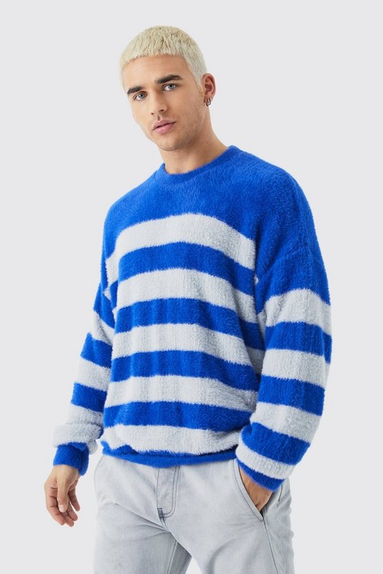 Flauschiger Oversize Pullover mit Streifen