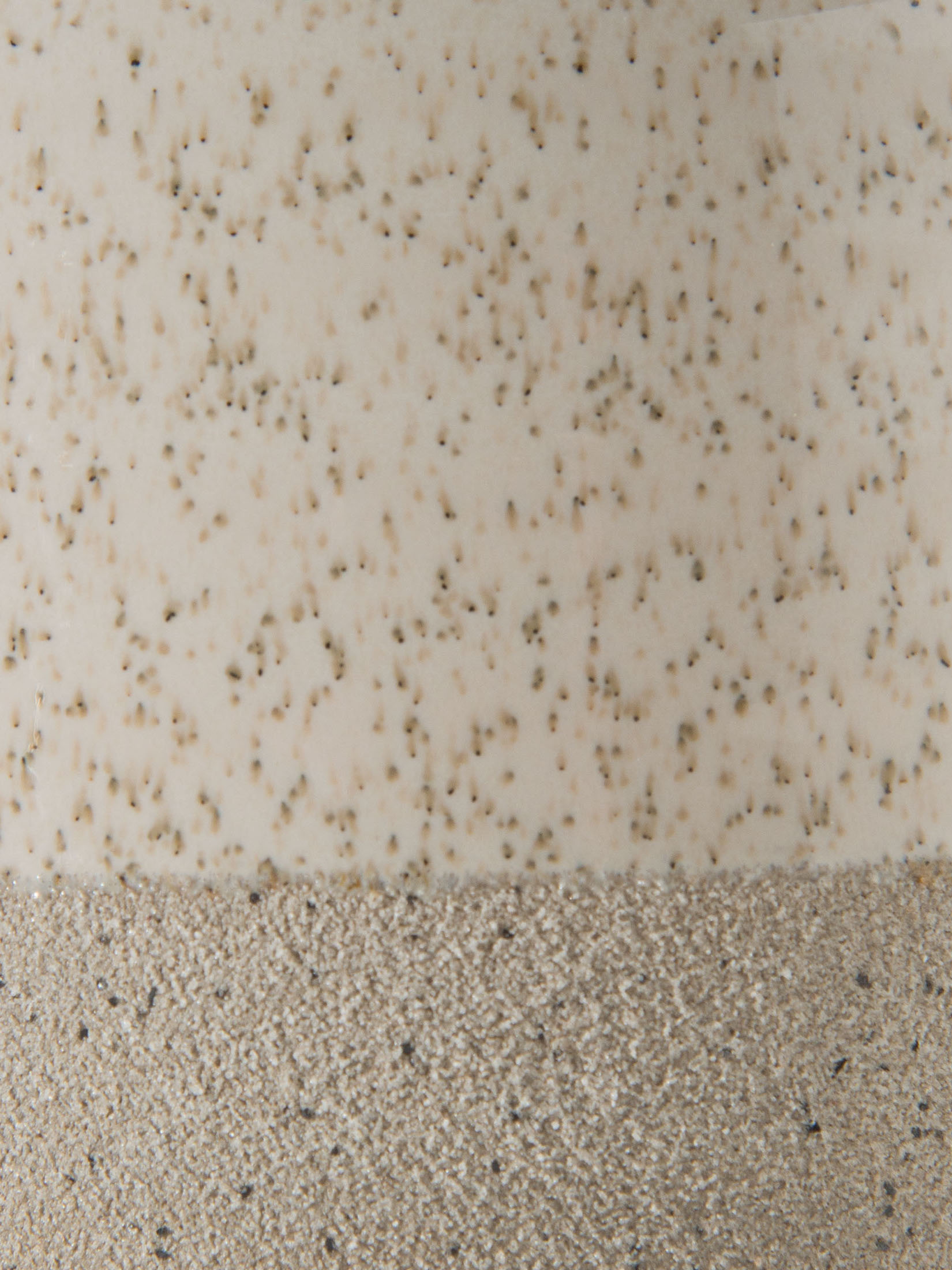 Stoney Vase, Beige