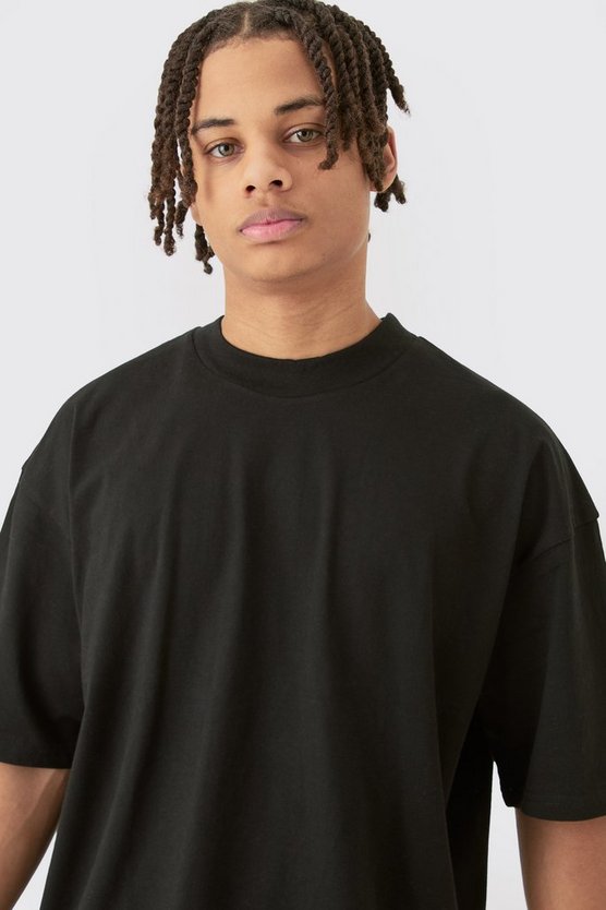 Kastiges Oversize T-Shirt & gerippte Cargo-Shorts