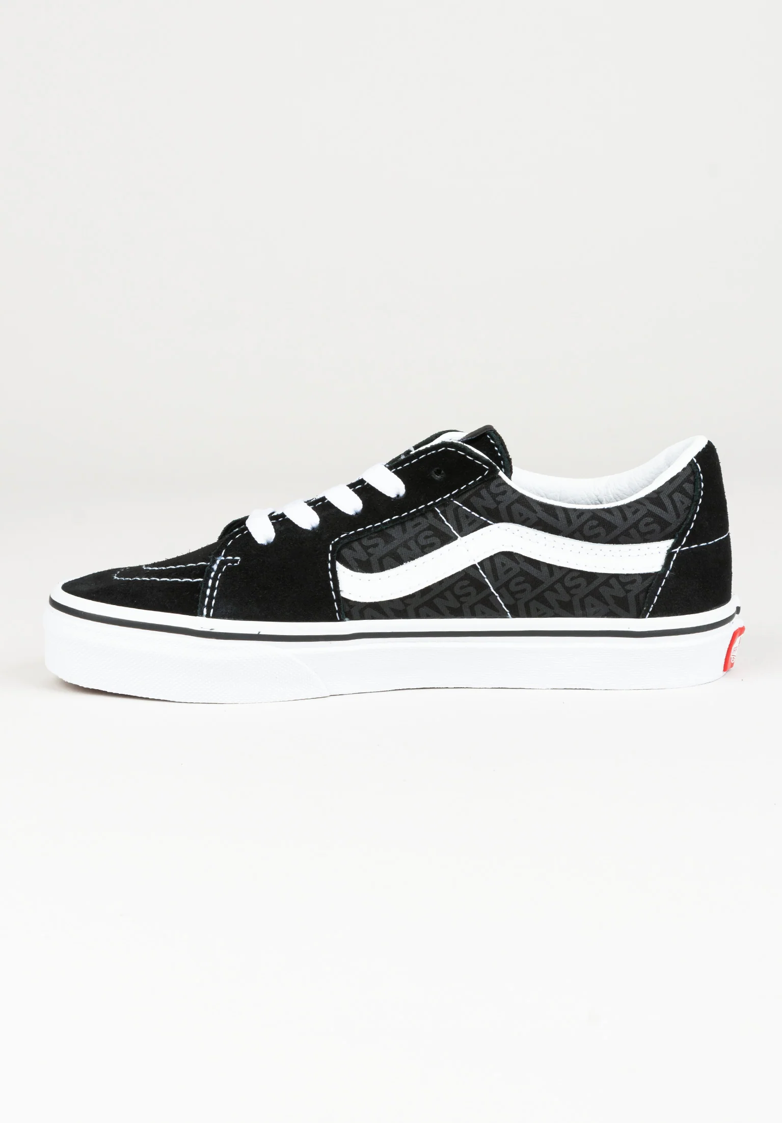 JN SK8-Low