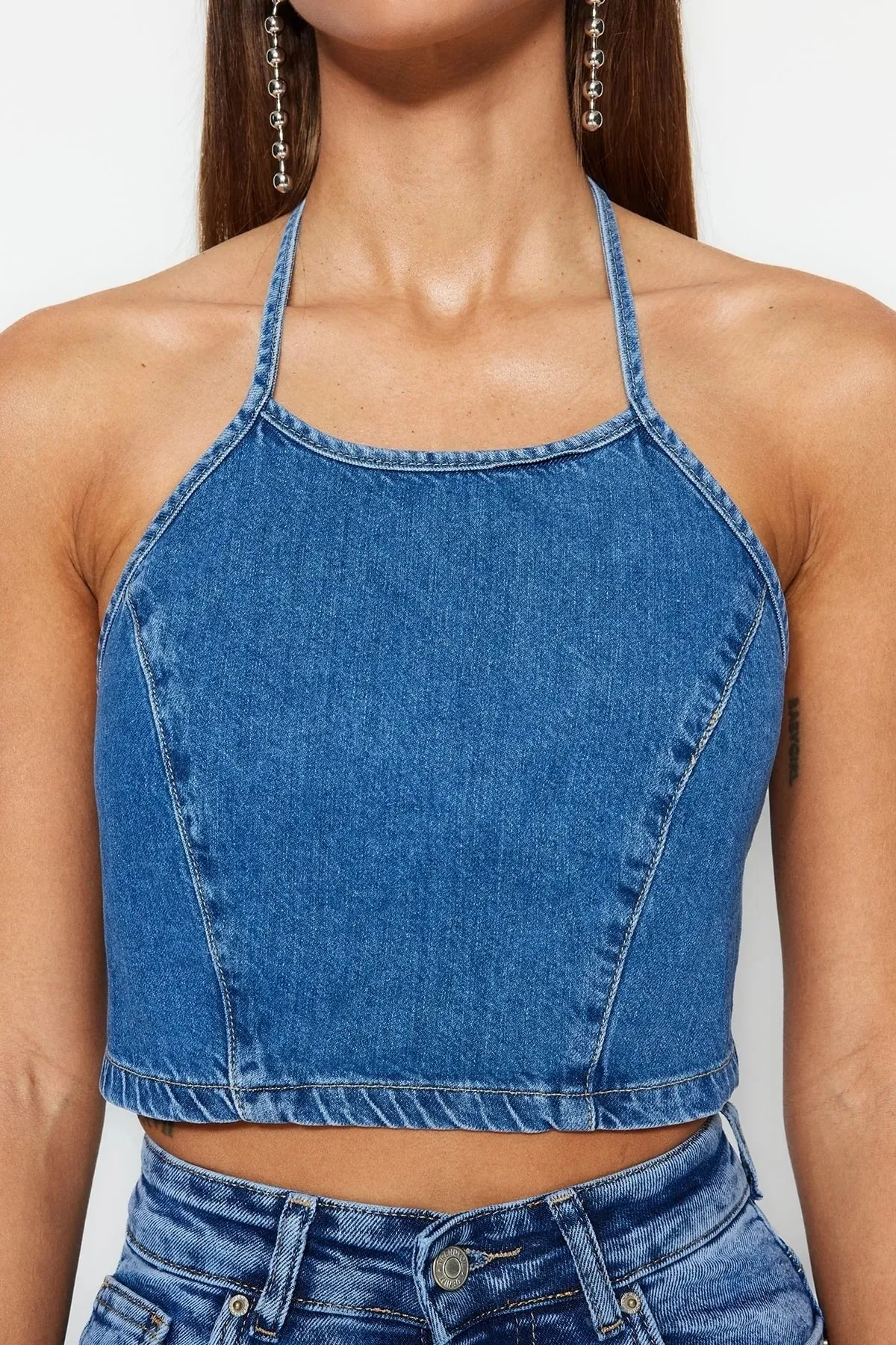 Trendyol Collection  Dunkelblaues Neckholder-Jeans-Bustier TWOSS23BS00011