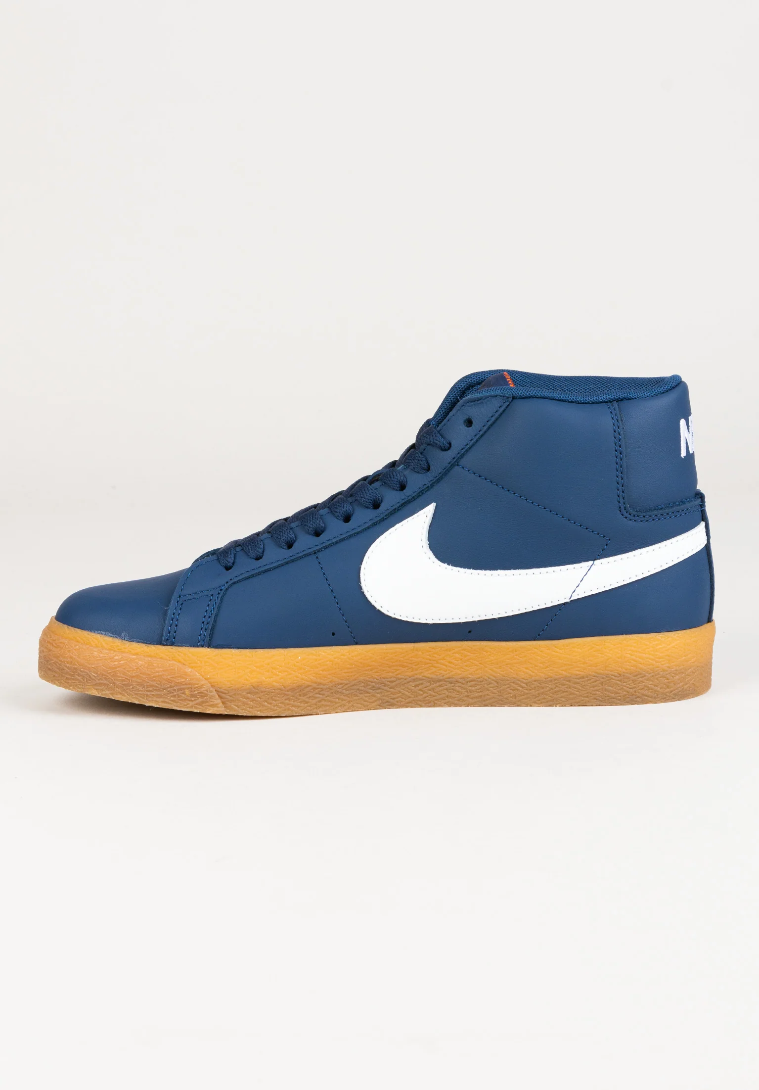Zoom Blazer Mid