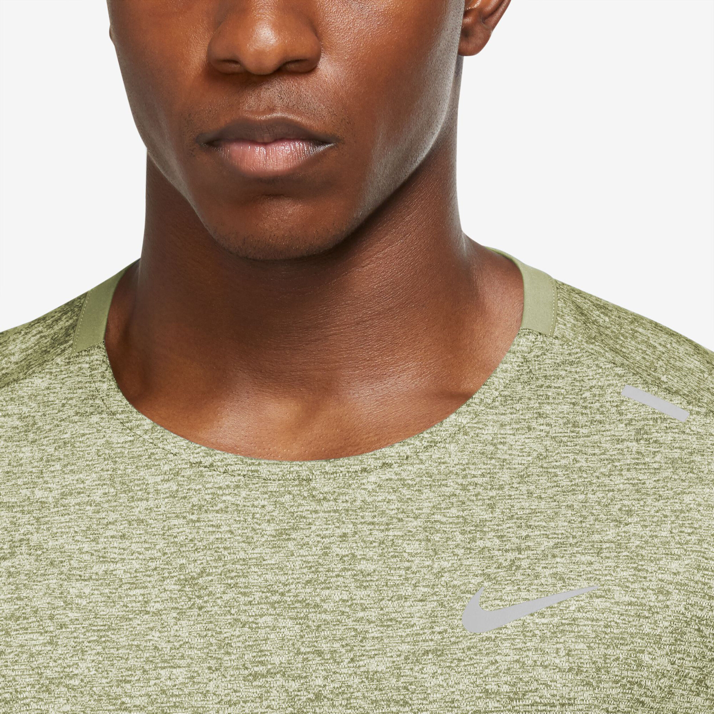 Dri-Fit Dri-FIT Rise 365 Laufshirt Herren - Hellgrün