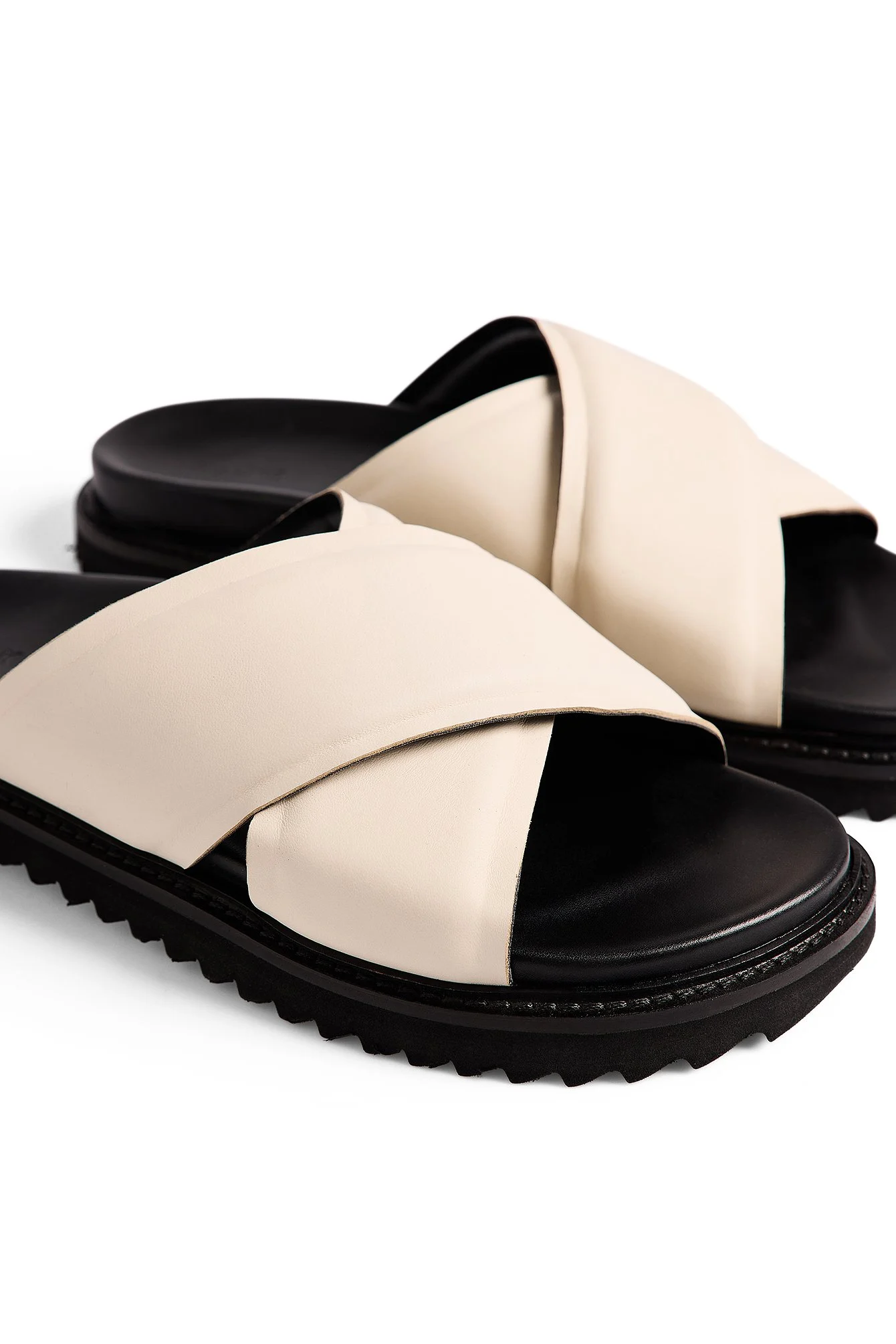 Leather Padded Crossed Strap Slippers