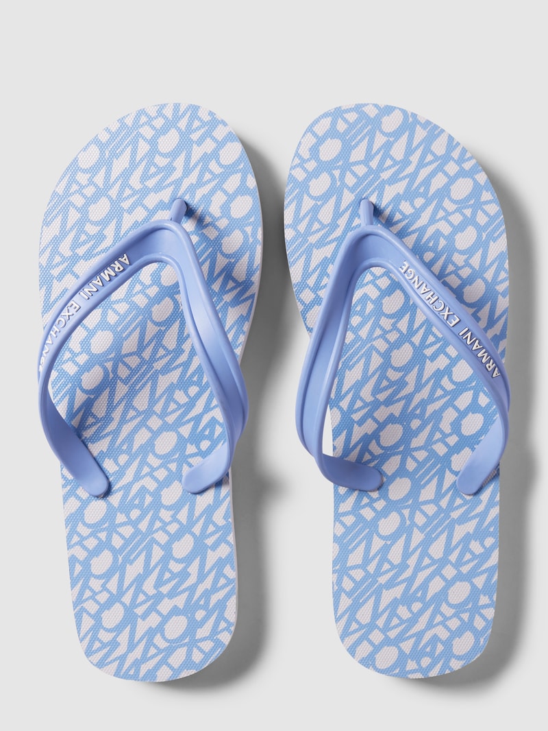Zehentrenner mit Label-Details in hellblau