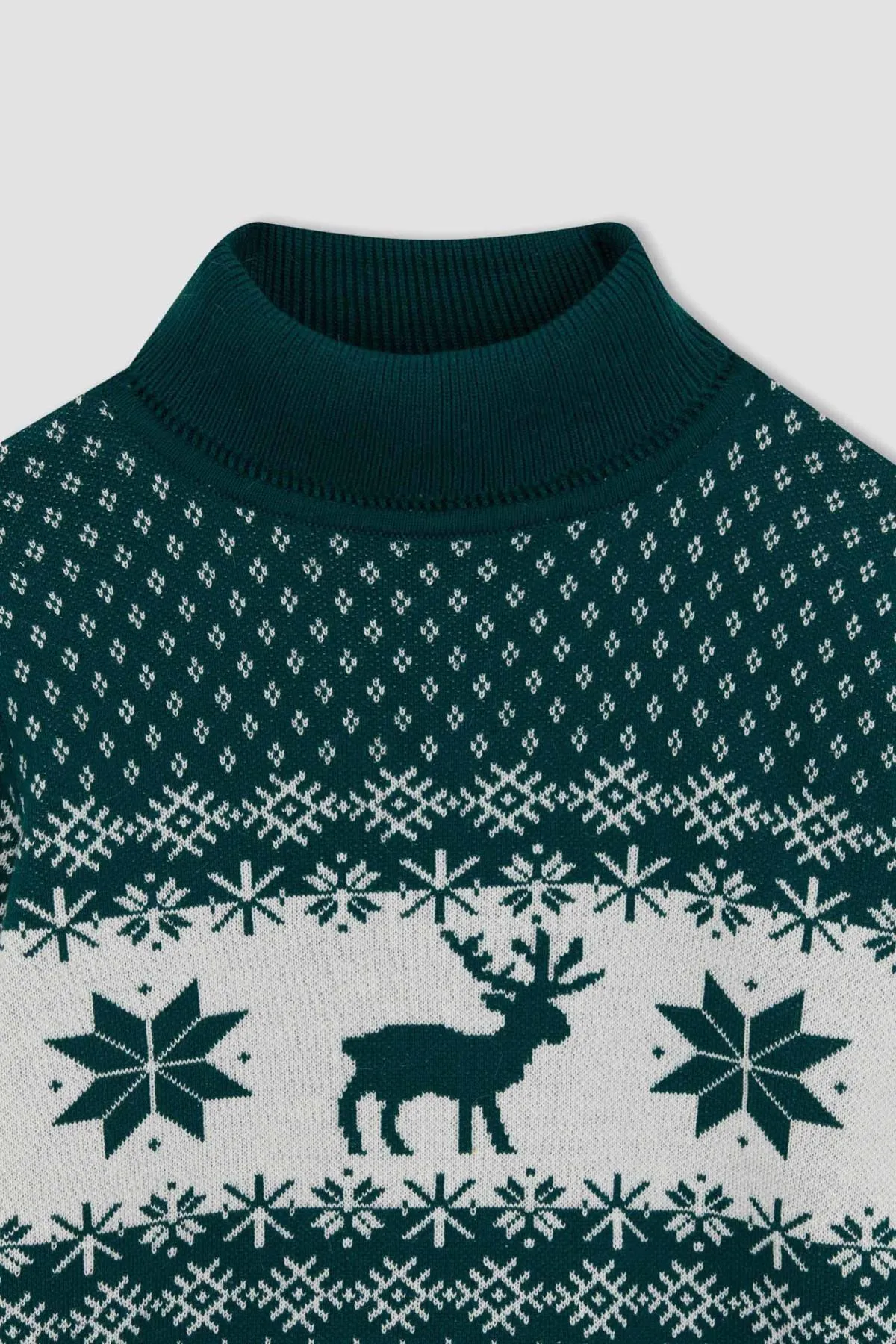 DeFacto  Rollkragenpullover mit Weihnachtsmotiv für Jungen