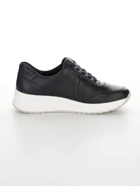 Schnürschuh