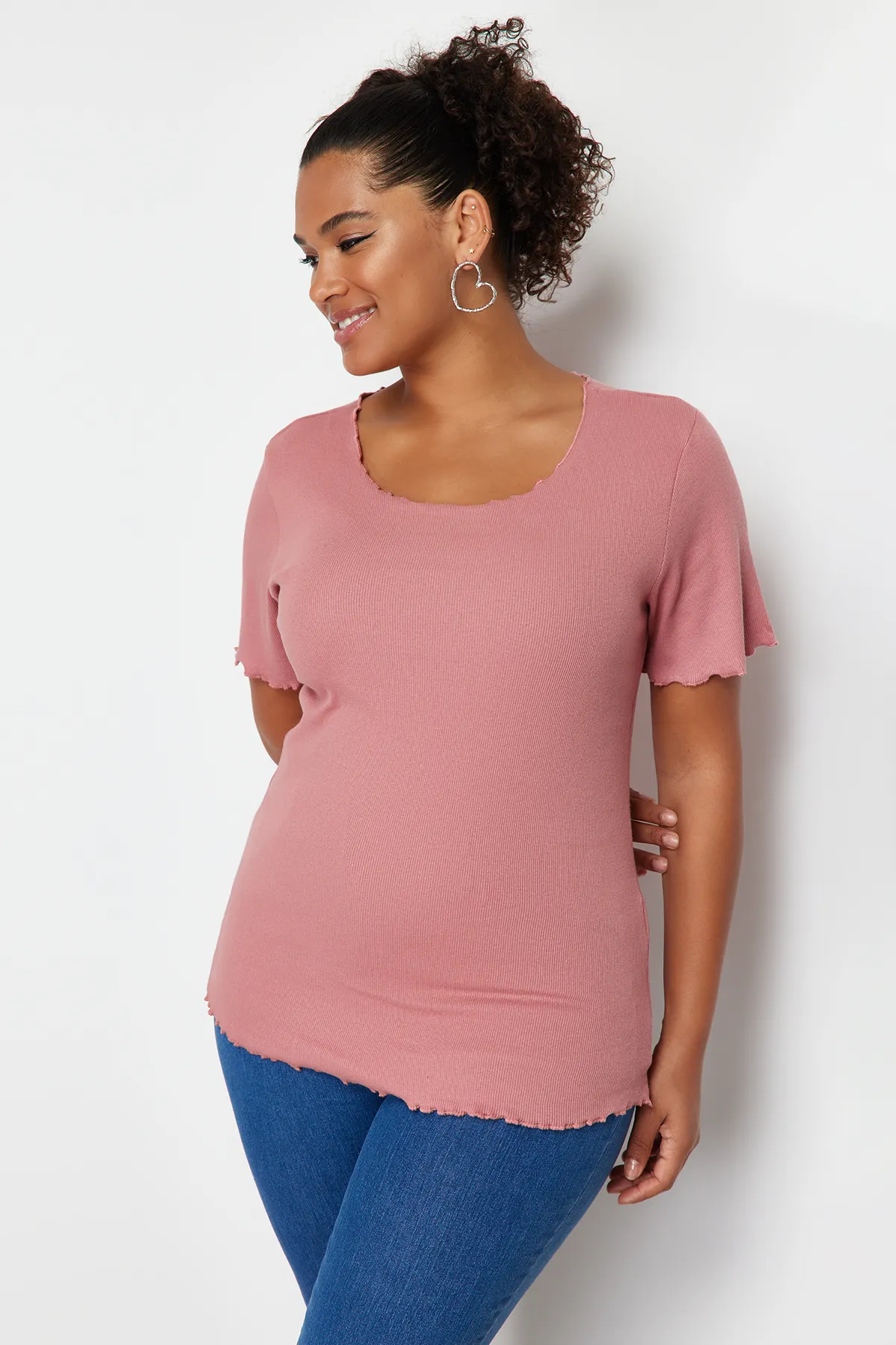 Trendyol Curve  Dusty Rose Camisole-Strickbluse in Übergröße