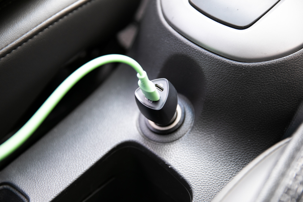 USB/USB-C Quickcharge 3.0 Ladegerät von Norauto, 12V - ATU