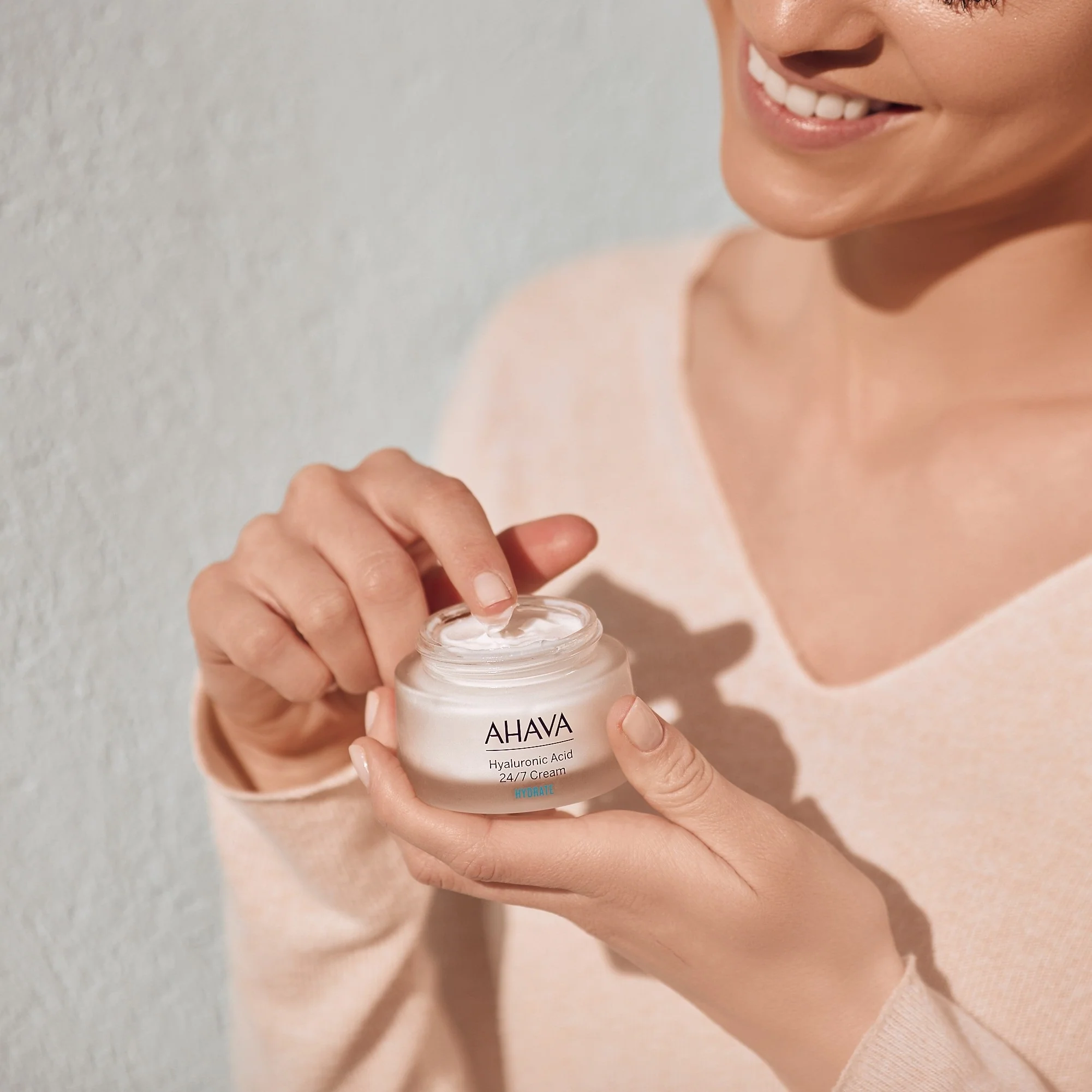 Time to Hydrate Hyaluronsäure 24/7 Creme – 24-Stunden-Anti-Falten-Gesichtsbehandlung, 24-Stunden-Feuchtigkeitspflege