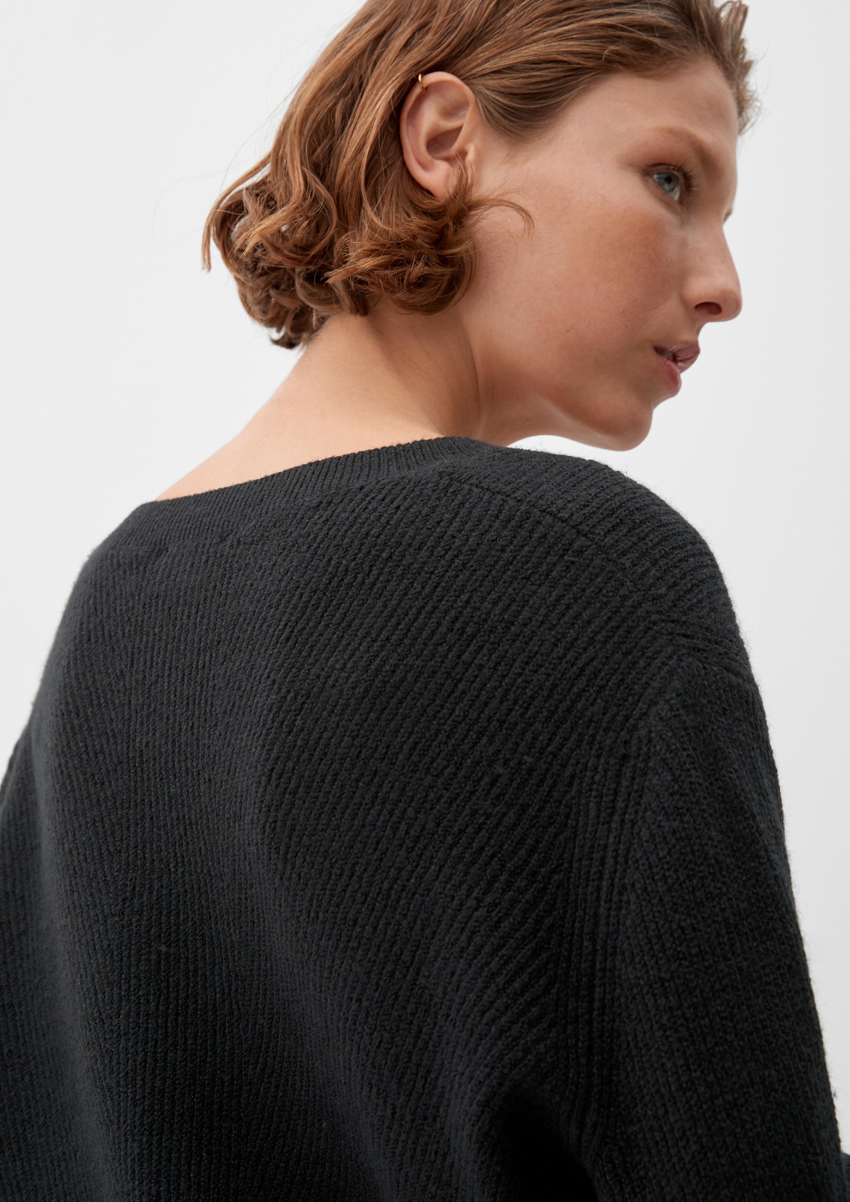 Pullover mit V-Ausschnitt  2120697-9999