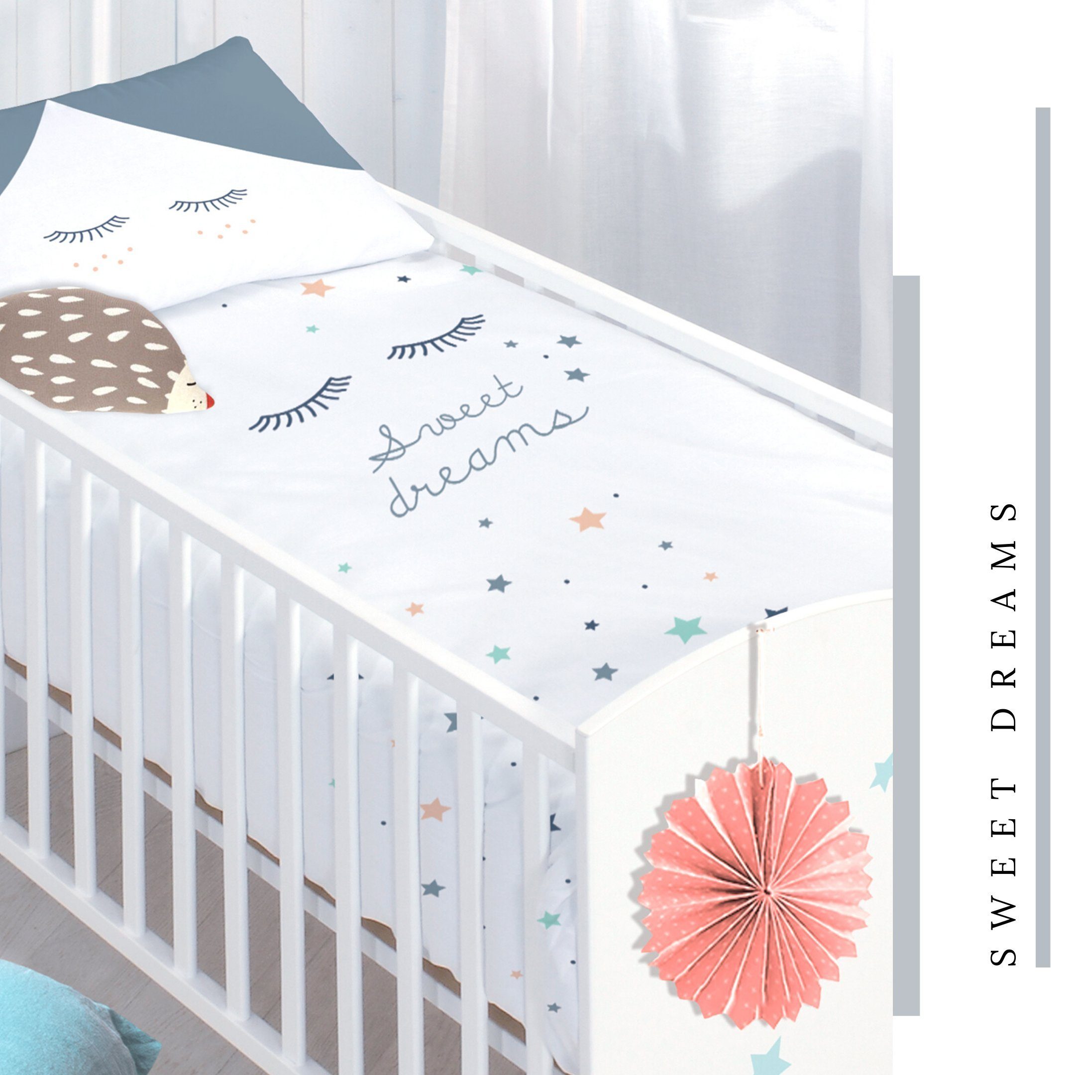 Babybettwäsche Sweet Dreams 100x135 + 40x60 cm, 100 % Baumwolle, MTOnlinehandel, Biber, 2 teilig, Sterne & Wimpern süße Träume Kinderbettwäsche