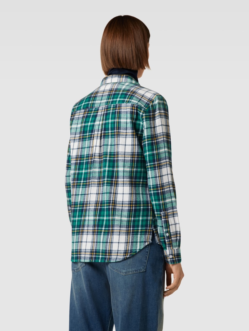 Flanellbluse mit Brusttaschen in grün