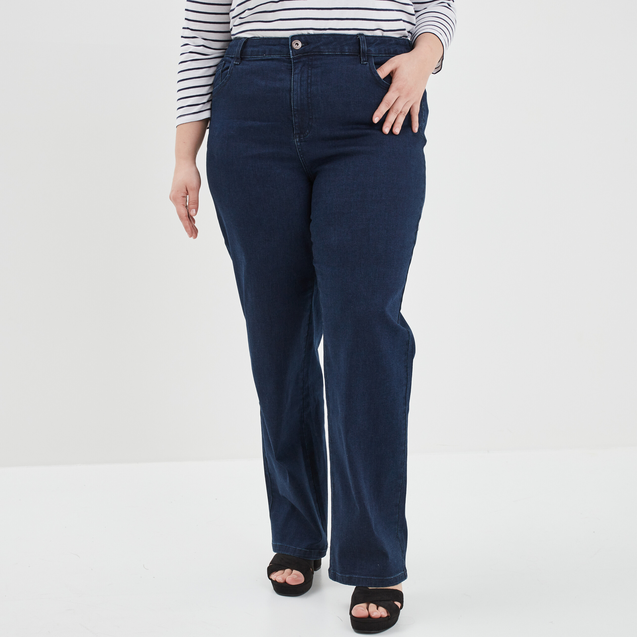 Jeans flare taille haute 7 8ème 5 poches bleu femme grande taille | La Halle