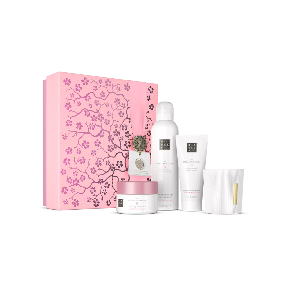 Coffret cadeau Le Rituel de Sakura M : gel douche moussant 200 ml, crème pour le corps 100 ml, gommage corporel 125 g, bougie 140 g