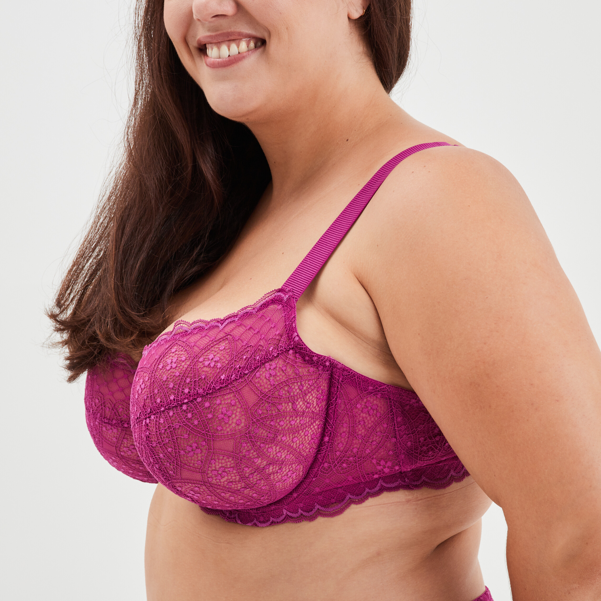 Soutien-gorge emboîtant en dentelle violet femme grande taille | La Halle