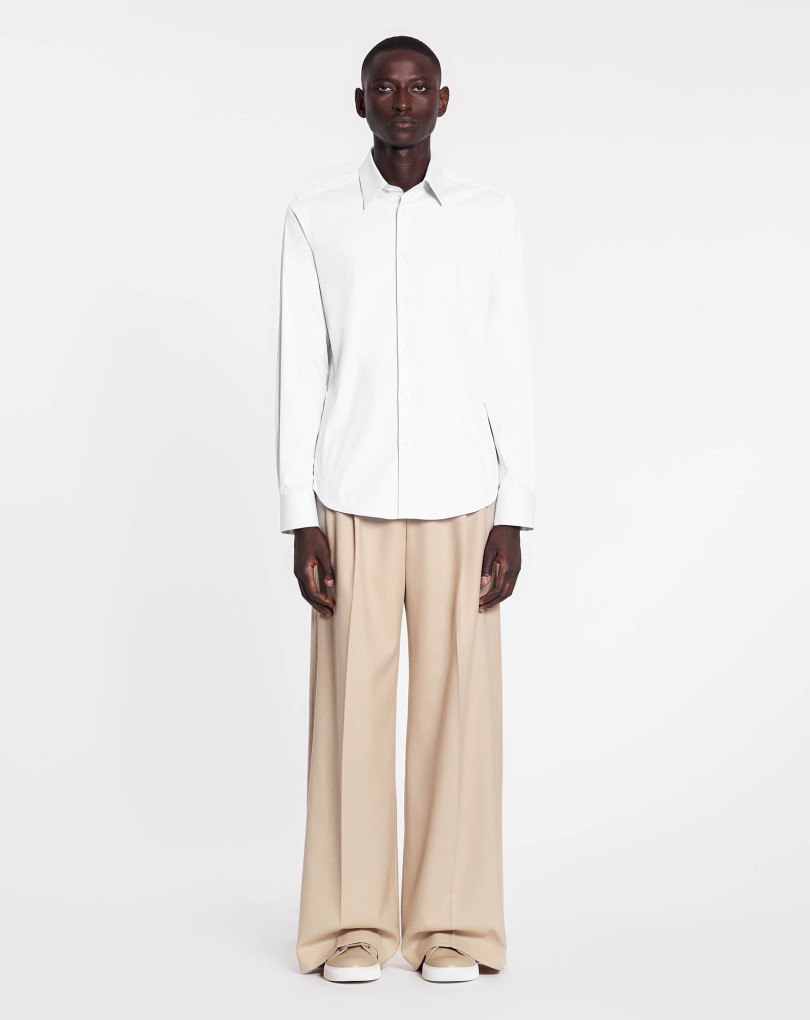 CHEMISE COUPE SLIM AVEC BOUTONS APPARENTS