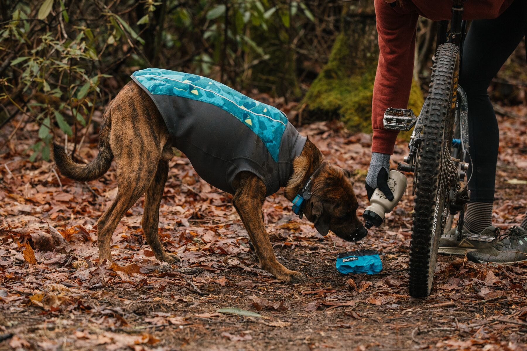 Ruffwear Hundemäntel Ruffwear Climate Changer™ Fleece-Pullover Für Hunde blau/ türkis/ schwarz XXS