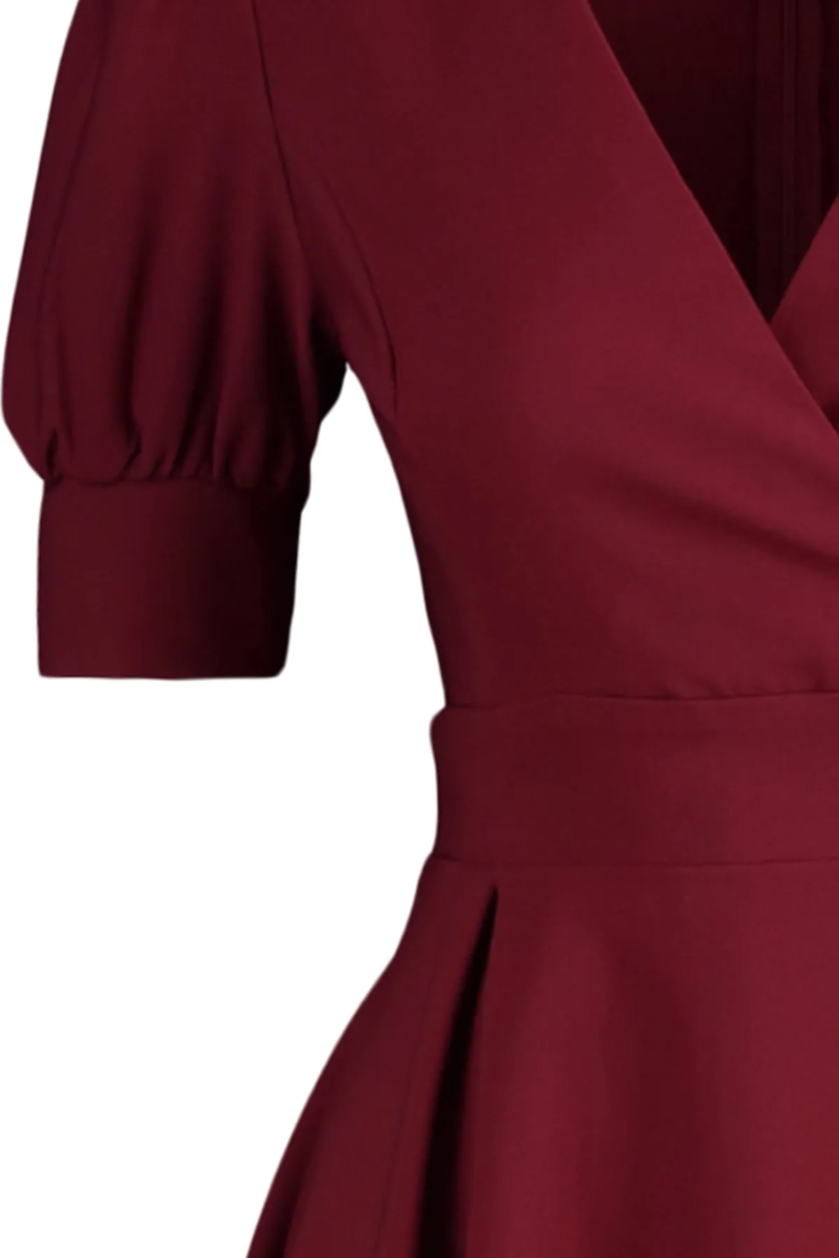 Trendyol Collection  Pflaumenfarbenes, mit Taillenöffnung geöffnetes Mini-gefüttertes, zweireihiges, plissiertes Webkleid mit Kragen TWOSS20EL1639