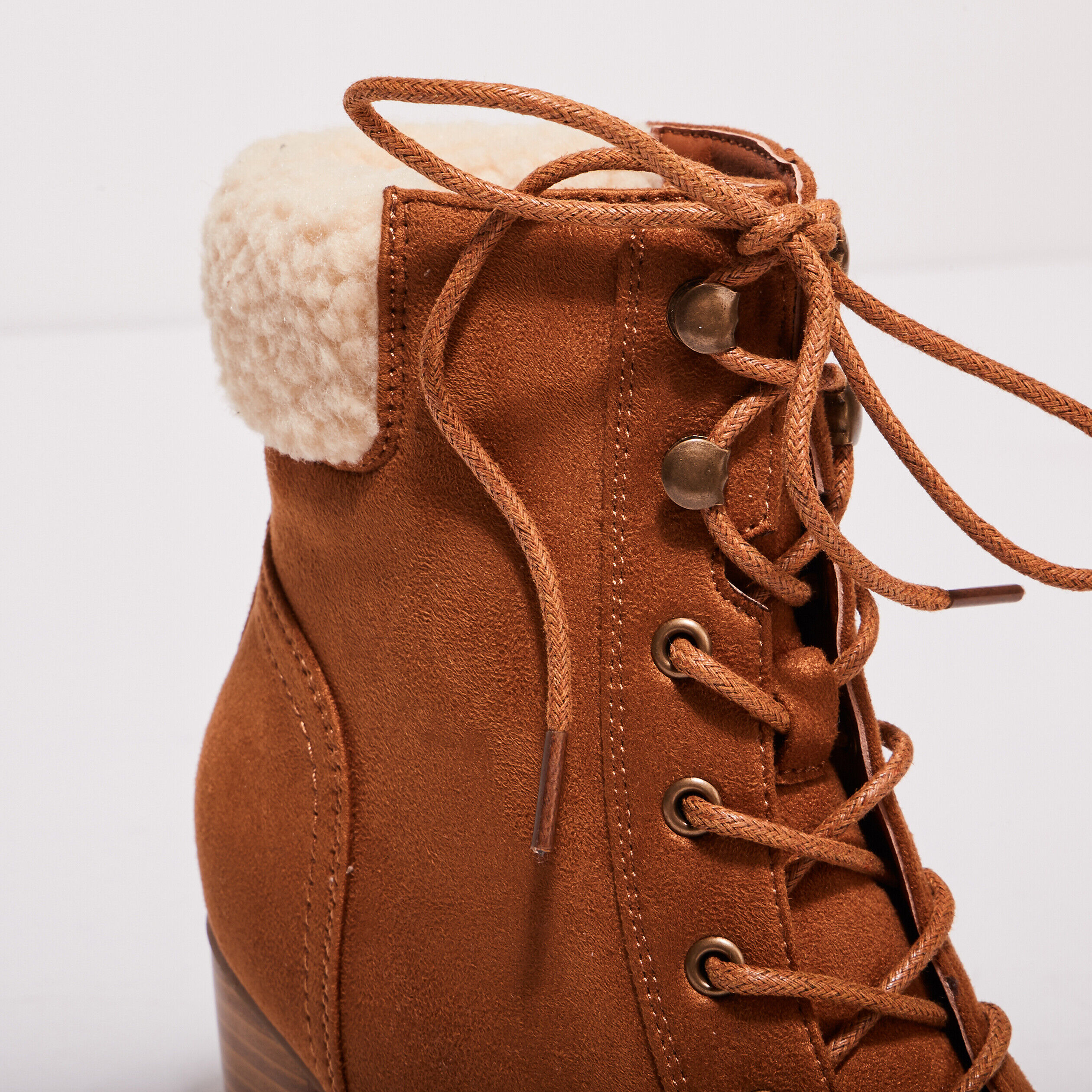 Bottines à talons et lacets marron femme | Cache Cache