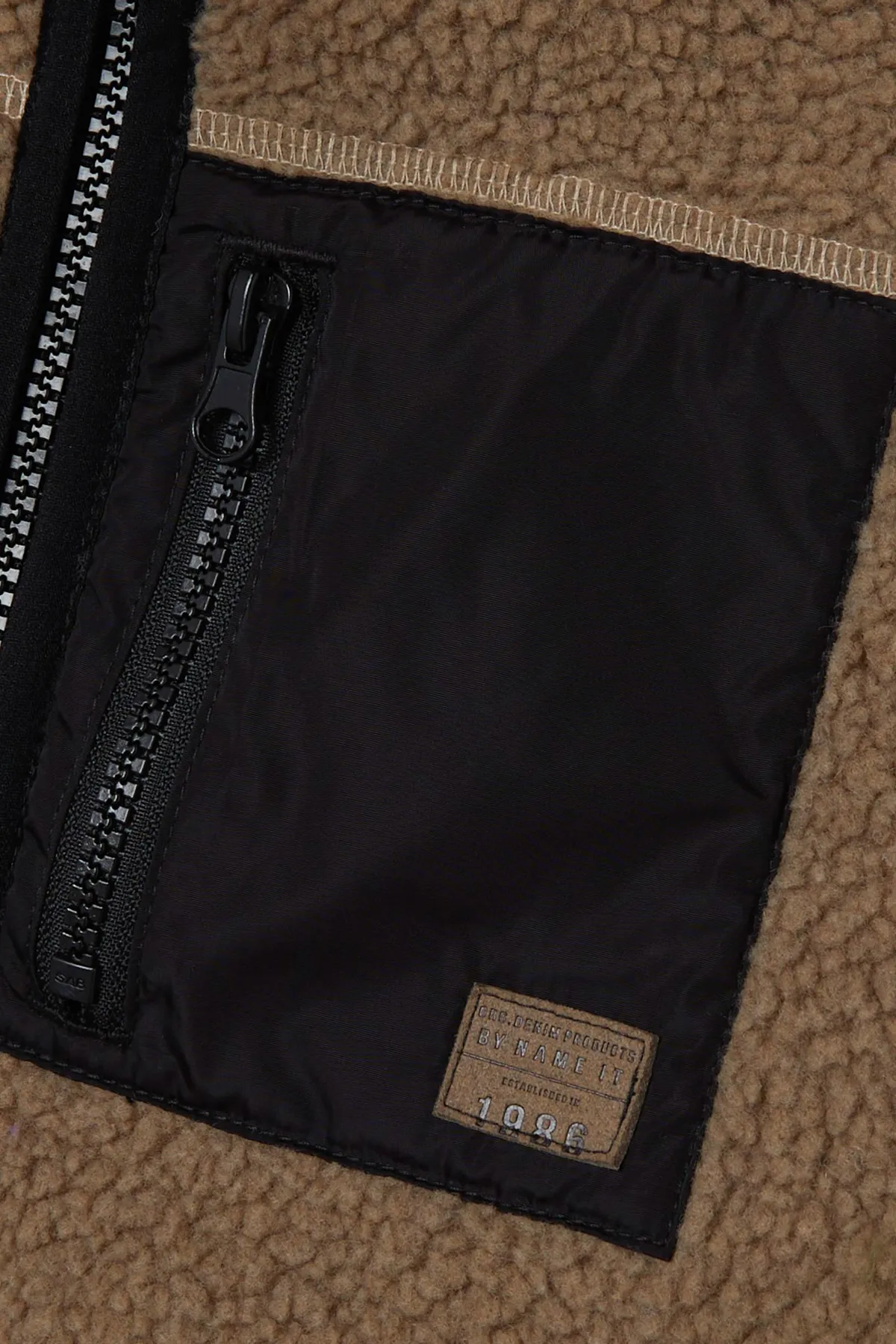name ıt  Baby-Body - Grau - Figurbetont