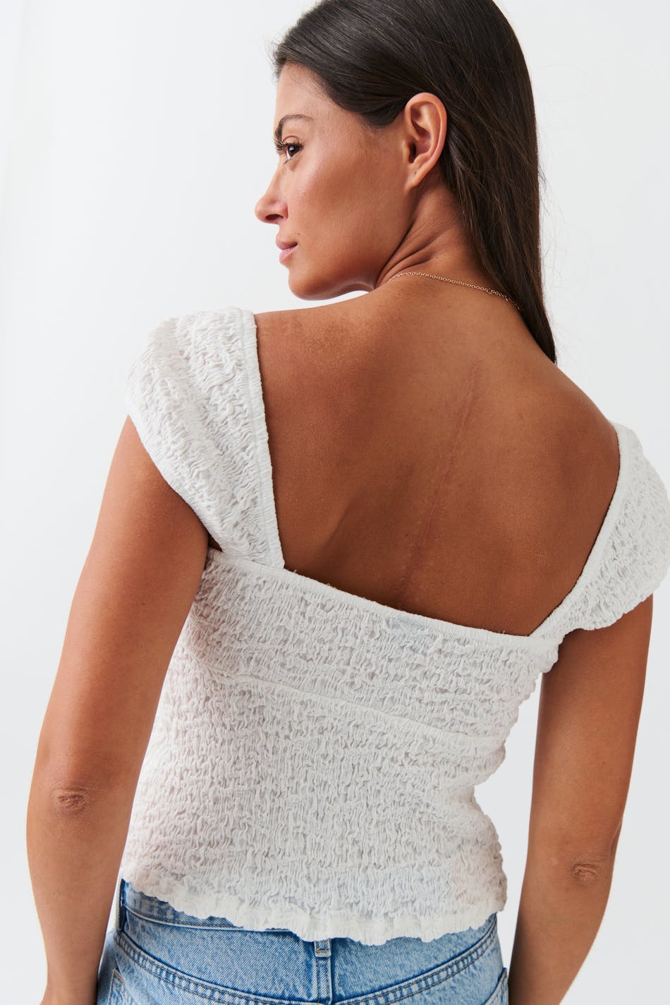 Structure button top