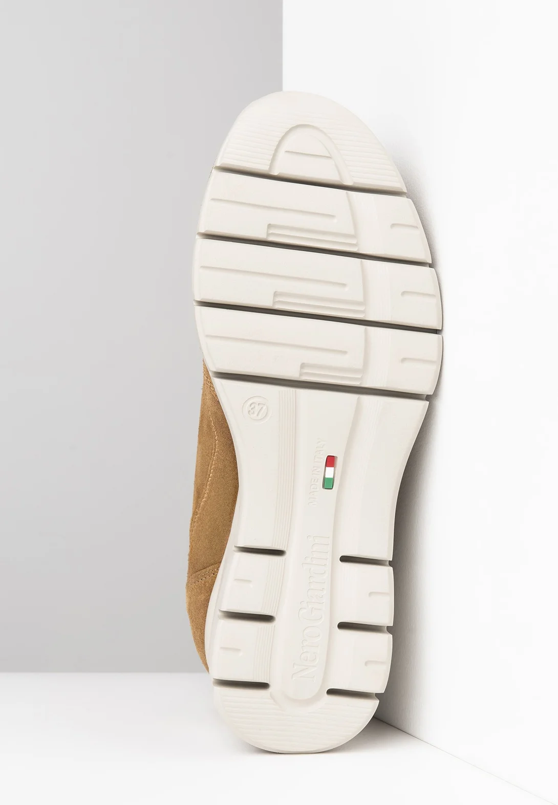 Zapatos deportivos con cordones NeroGiardini
