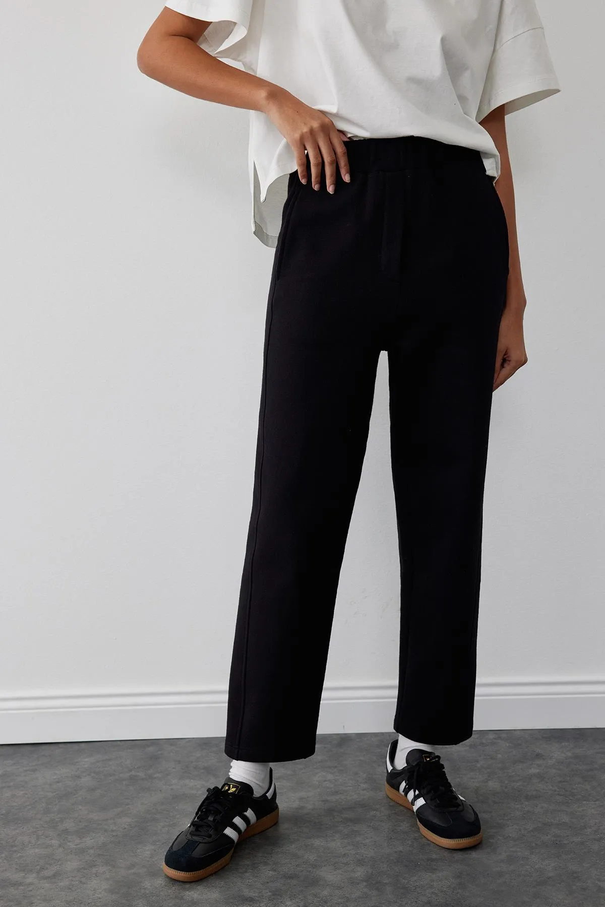 Suud Collection  Jogginghose - Schwarz - Relaxed