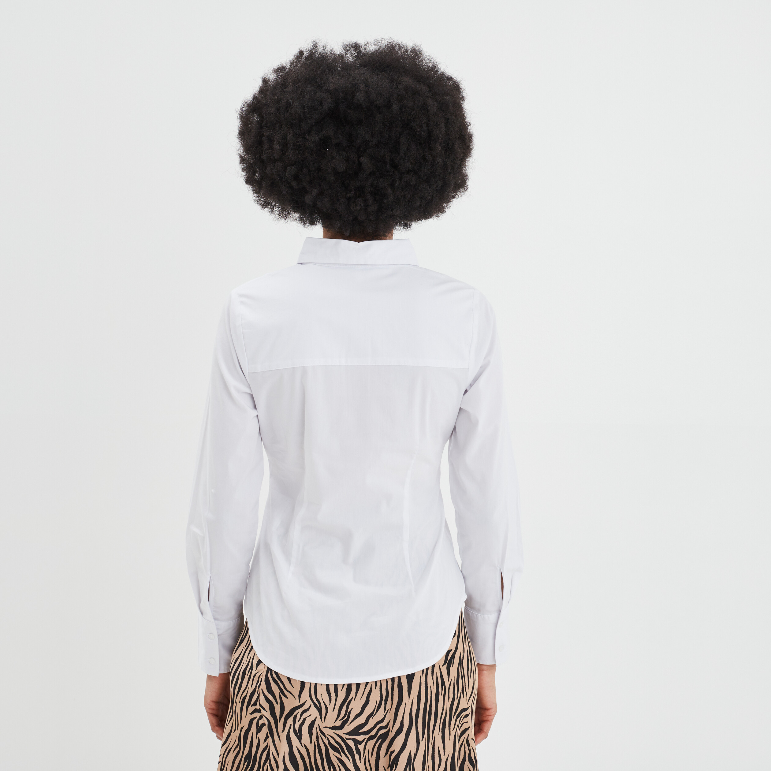 Chemise cintrée manches longues blanc femme | La Halle