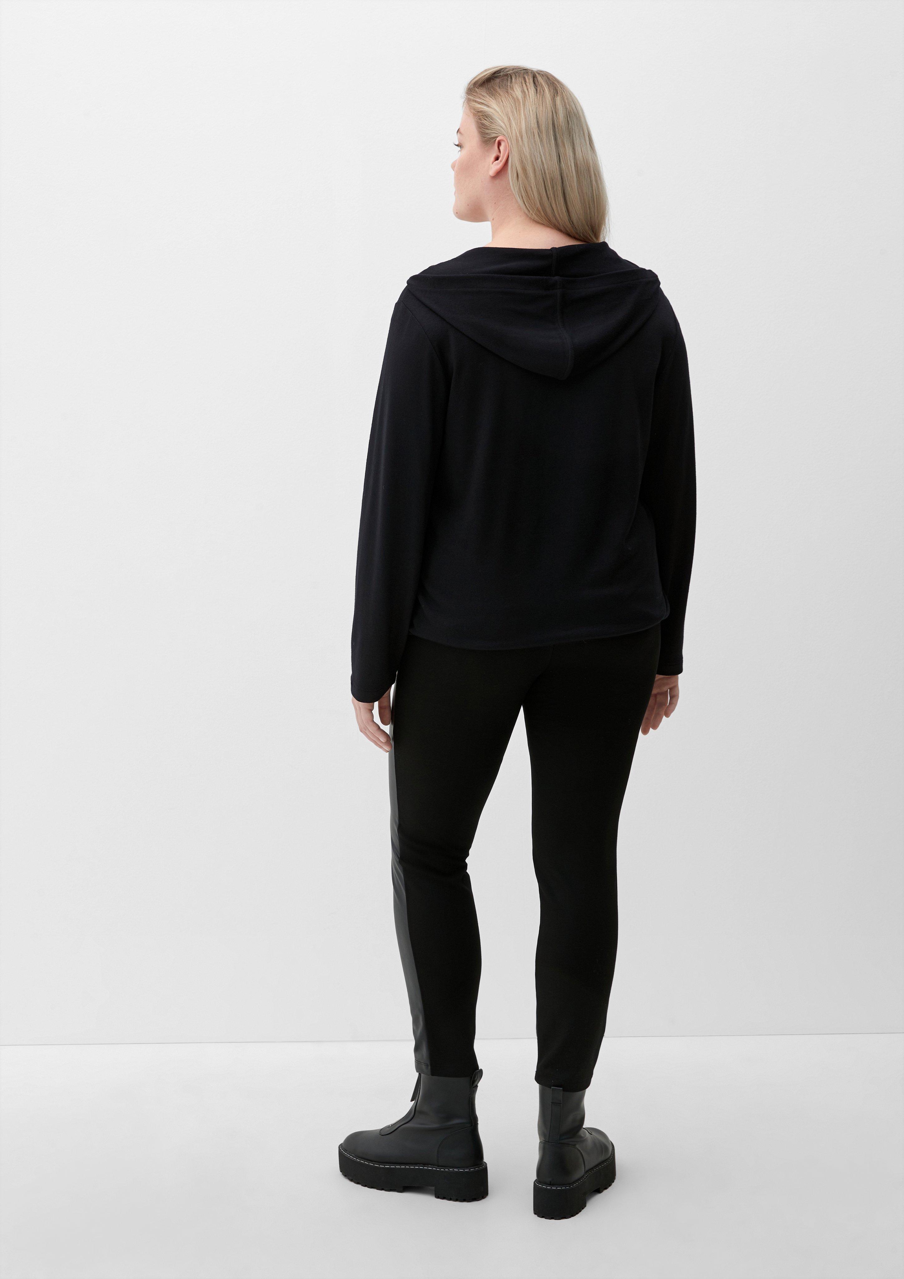 Hoodie mit V-Ausschnitt  2126001-9999