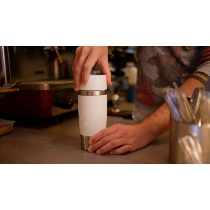 TRAVEL MUG ISOLIERBECHER