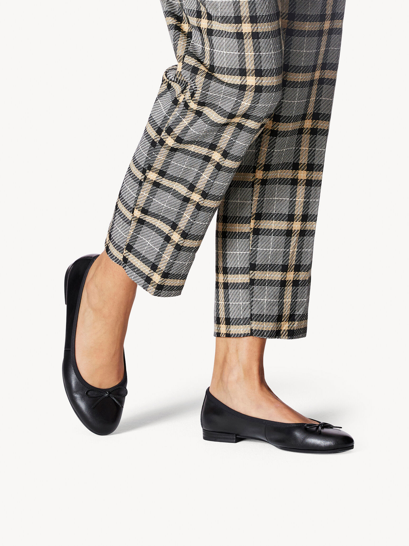 Ballerine en cuir - noir