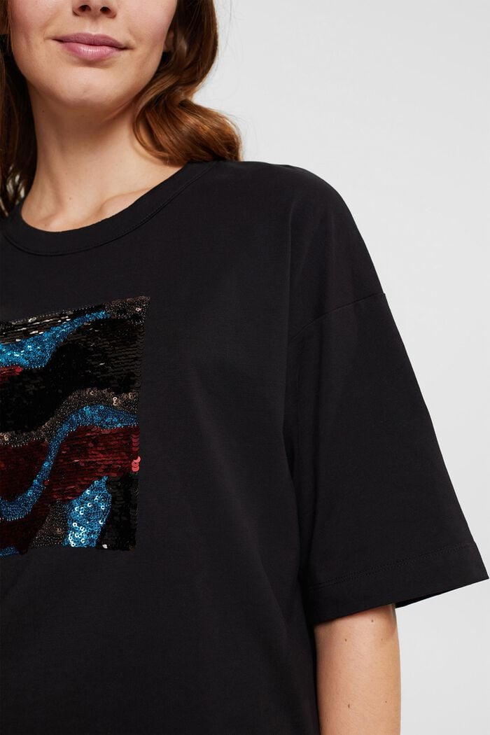 Oversize-T-Shirt mit Paillettenapplikation