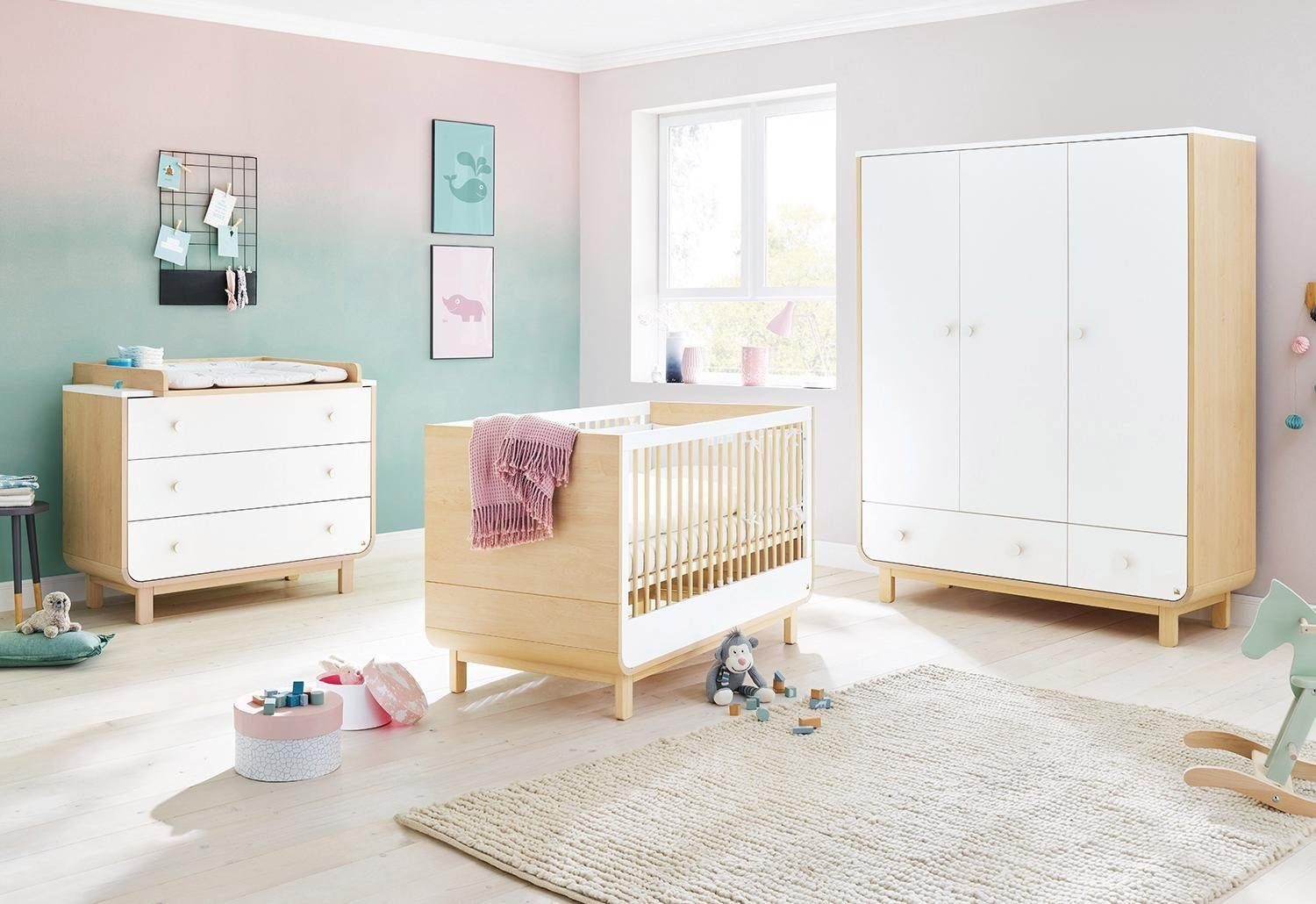 Pinolino® Babyzimmer-Komplettset Round, (Set, 3-St., Kinderbett, Schrank, Wickelkommode), breit groß; mit Kinderbett, Schrank und Wickelkommode; Made in Europe