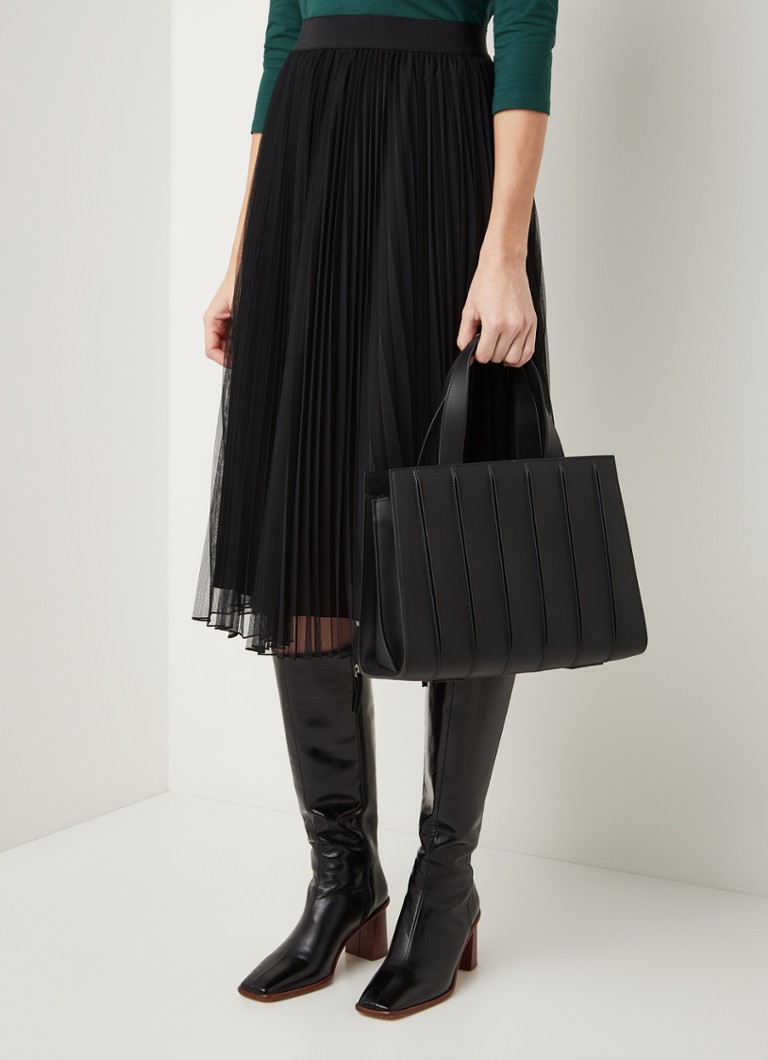 Geantă de mână MaxMara din piele de vițel albă.