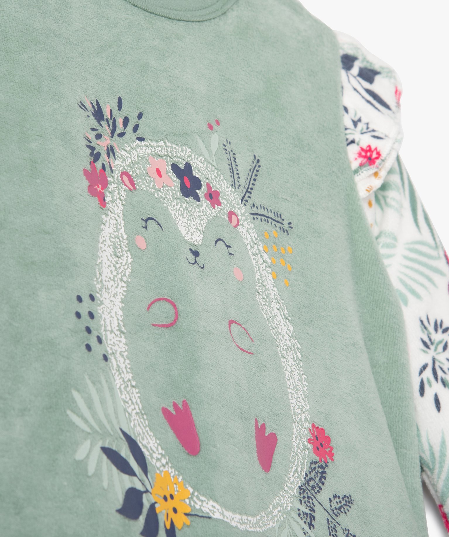 Pyjama en velours avec volants sur les épaules bébé fille... vert | GEMO