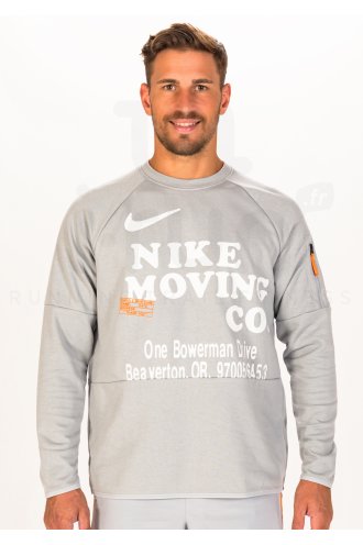 Nike Moving M