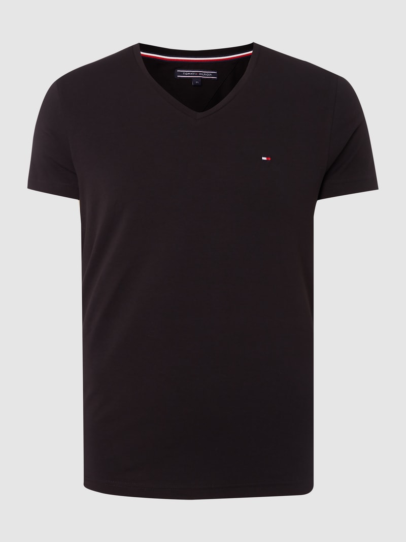 Slim Fit T-Shirt mit V-Ausschnitt in schwarz