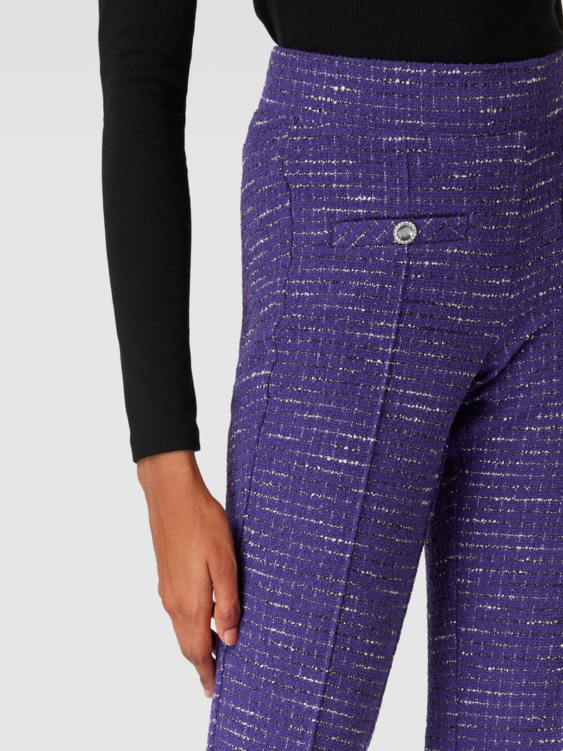 Stoffhose mit Allover-Muster Modell 'RANEE EASY KICK' in lila
