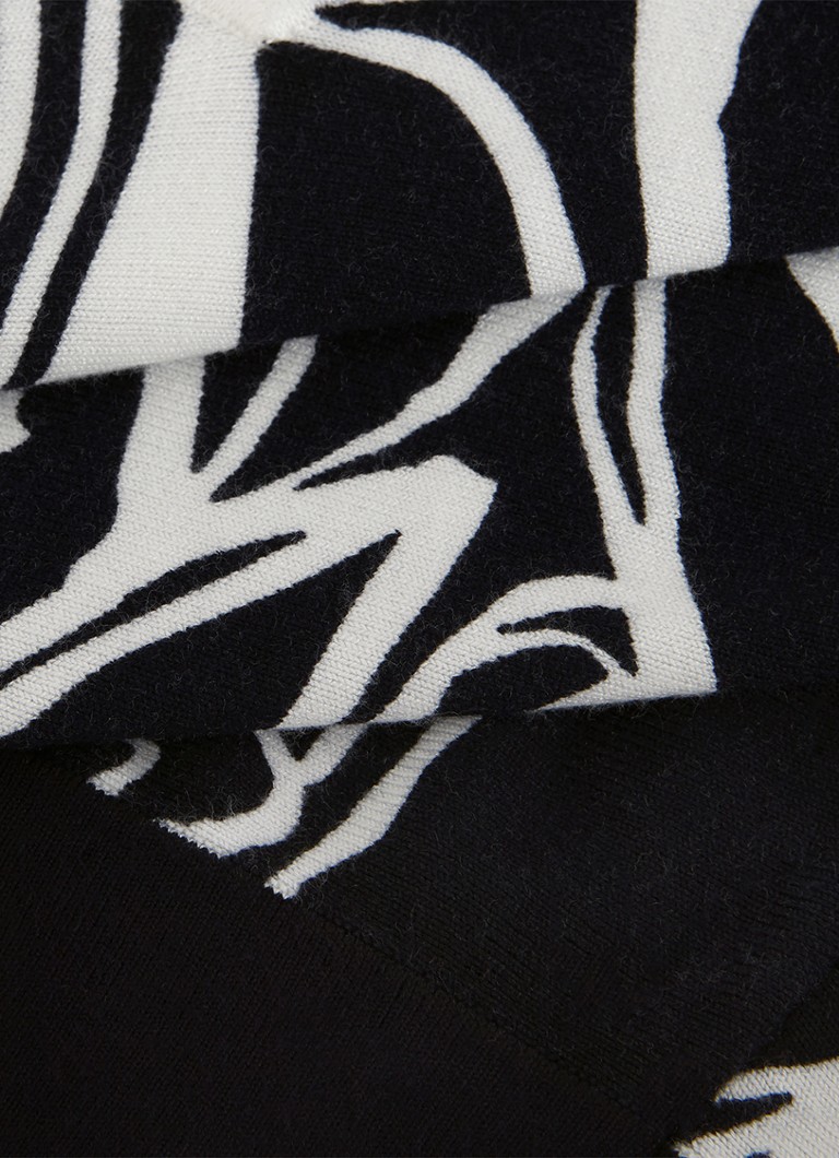 Phase Eight Ava finely knitted pullover with tree print